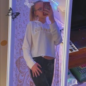 White flawless crop top